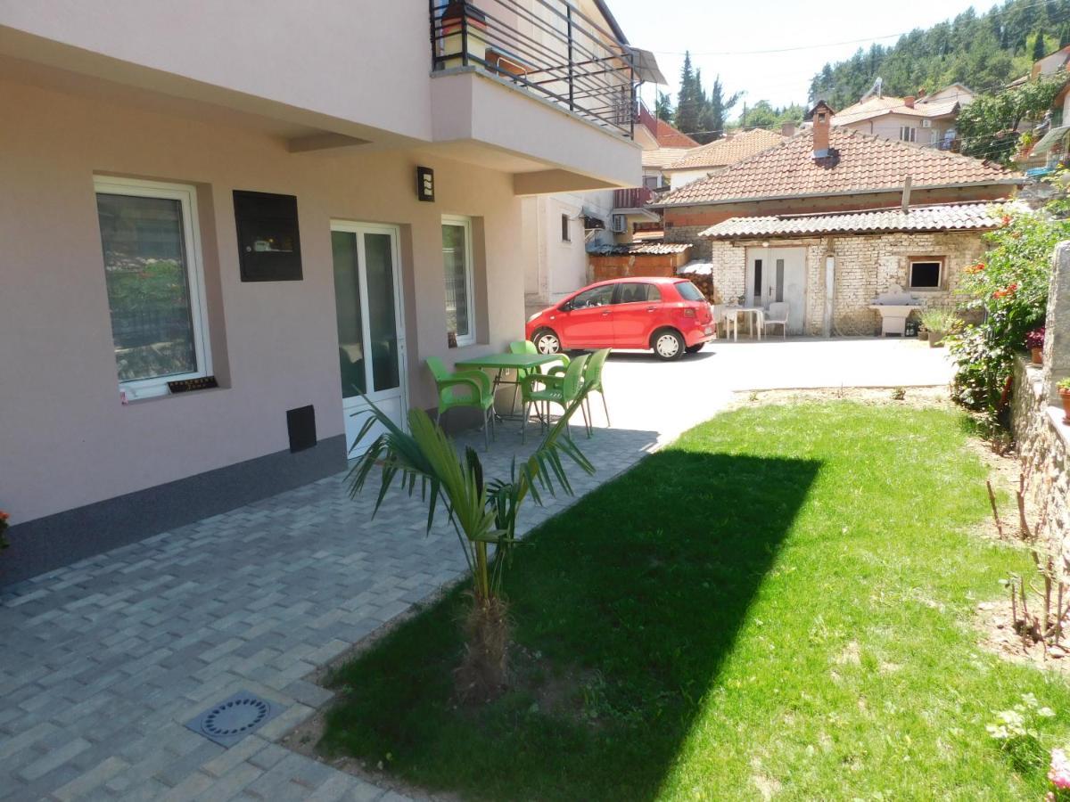 Apartments J&M Ohrid Exteriör bild